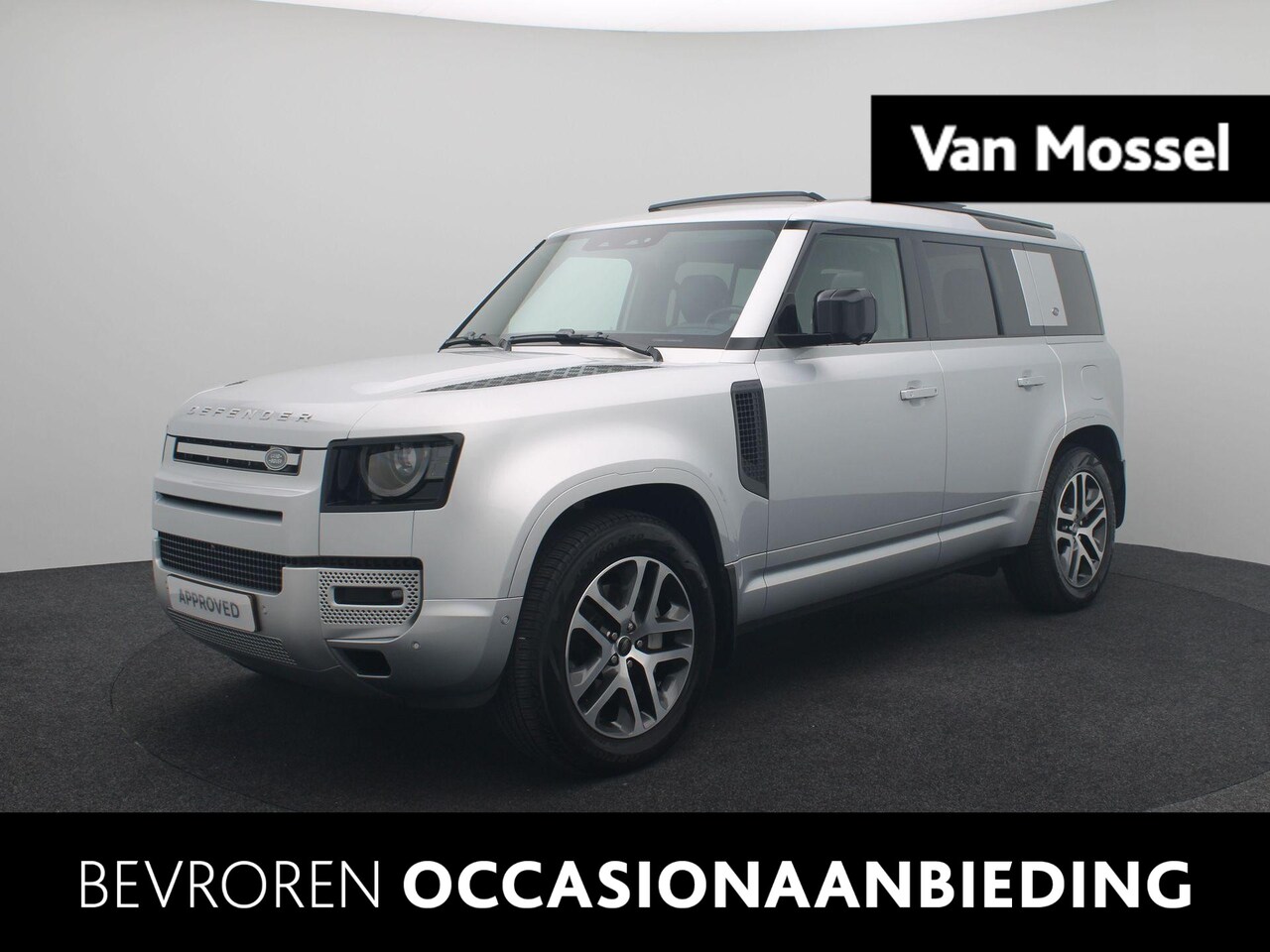 Land Rover Defender 110 - P400e XS Edition | 20" | Donker getint glas | Elektrische trekhaak | Panoramadak - AutoWereld.nl