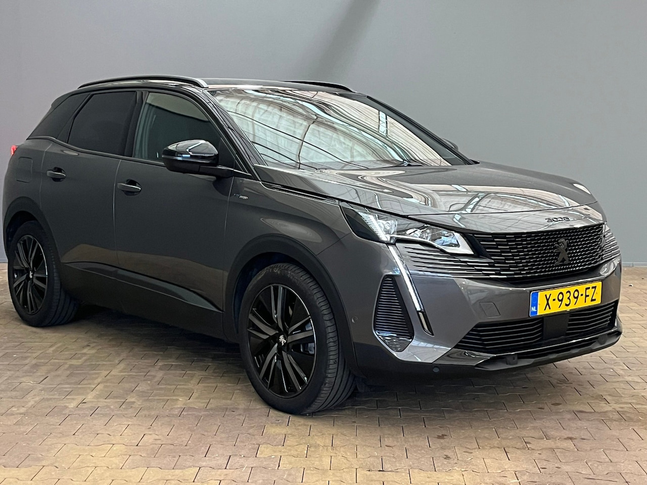Peugeot 3008 - 1.6 HYbrid 225 GT | Navigatiesysteem full map | Volledig digitaal instrumentenpaneel | Voo - AutoWereld.nl