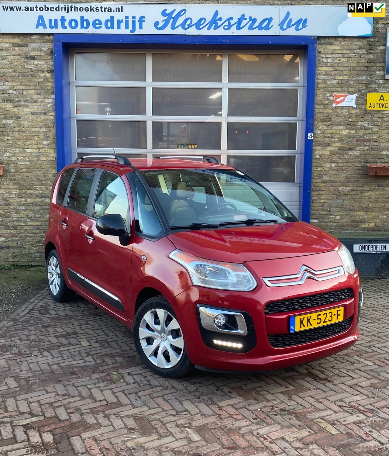 Citroën C3 Picasso - 1.2 PureTech Exclusive 1.2 PureTech Exclusive - AutoWereld.nl