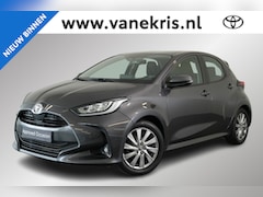 Toyota Yaris - 1.5 VVT-i Dynamic Limited, Stoel & Stuurverwarming , Adaptieve Cruise control, Parkeercame