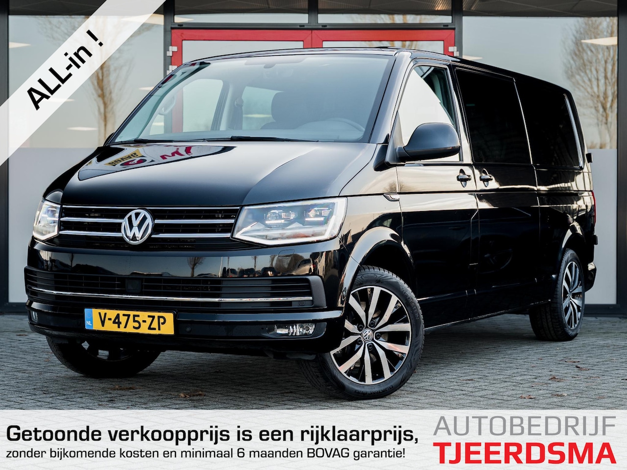 Volkswagen Transporter - 2.0 204PK TDI L2H1 DC Highline | 1e Eigenaar | Trekhaak | Leder | 2 Schuifdeuren | Origine - AutoWereld.nl