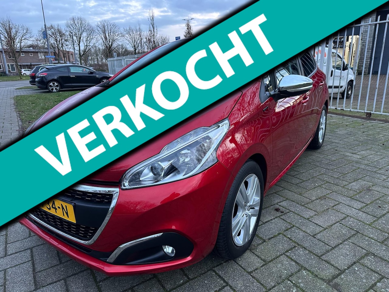 Peugeot 208 - 1.2 PureTech Signature 1.2 PureTech Signature - AutoWereld.nl
