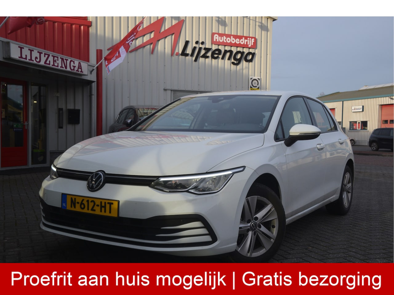 Volkswagen Golf - 1.0 eTSI Life Carplay | Adaptive cruise | LMV | Clima | Bluetooth | Navi | PDC - AutoWereld.nl