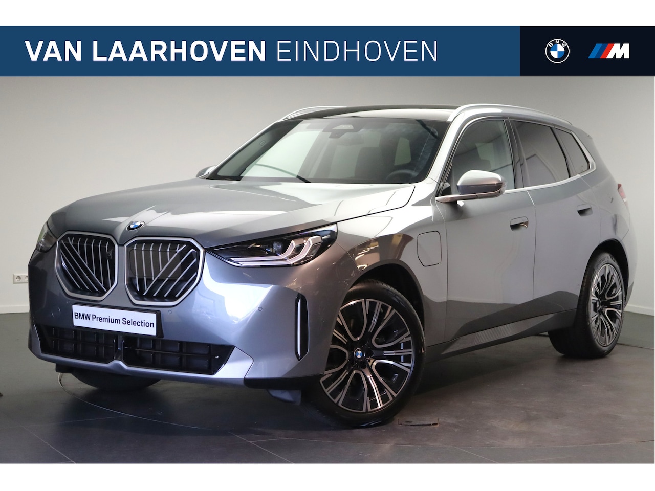 BMW X3 - 30e xDrive Automaat / Panoramadak / Trekhaak / Sportstoelen / Stuurverwarming / Comfort Ac - AutoWereld.nl