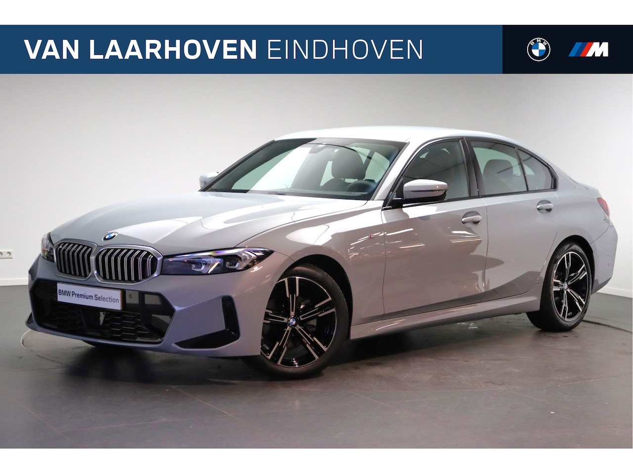 BMW 3-serie - 320i M Sport Automaat / Sportstoelen / Achteruitrijcamera / M Sportonderstel / Stoelvewarm - AutoWereld.nl