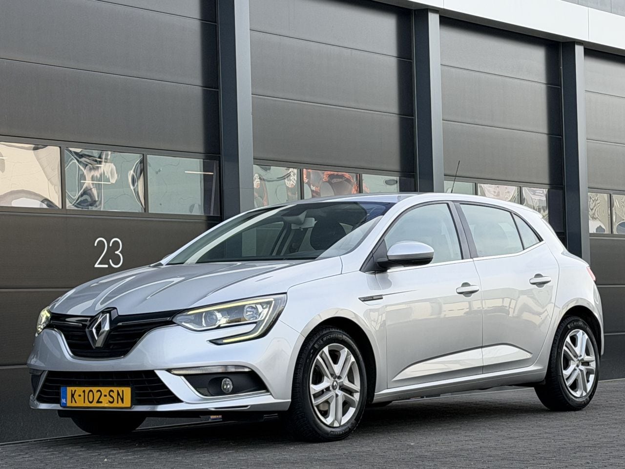 Renault Mégane - 1.5 DCI Clima PDC EURO-6 - AutoWereld.nl