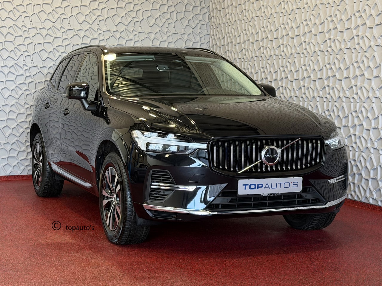 Volvo XC60 - 2.0 T6 350PK PHEV LEER AWD PLUS BRIGHT LONG RANGE PANO TREKHAAK PERF.AUDIO ELEK.KLEP TREKH - AutoWereld.nl
