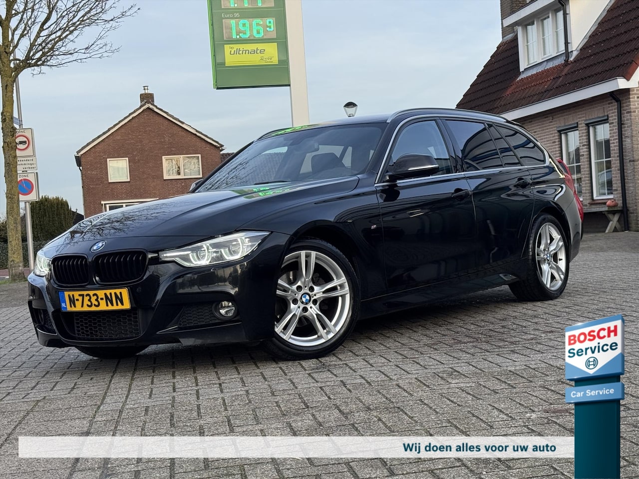 BMW 3-serie Touring - 320i M-Sport / Alcantara Seats / Stoelverwarming / Navi / Clima / Cruise / Elektr Koffer / - AutoWereld.nl
