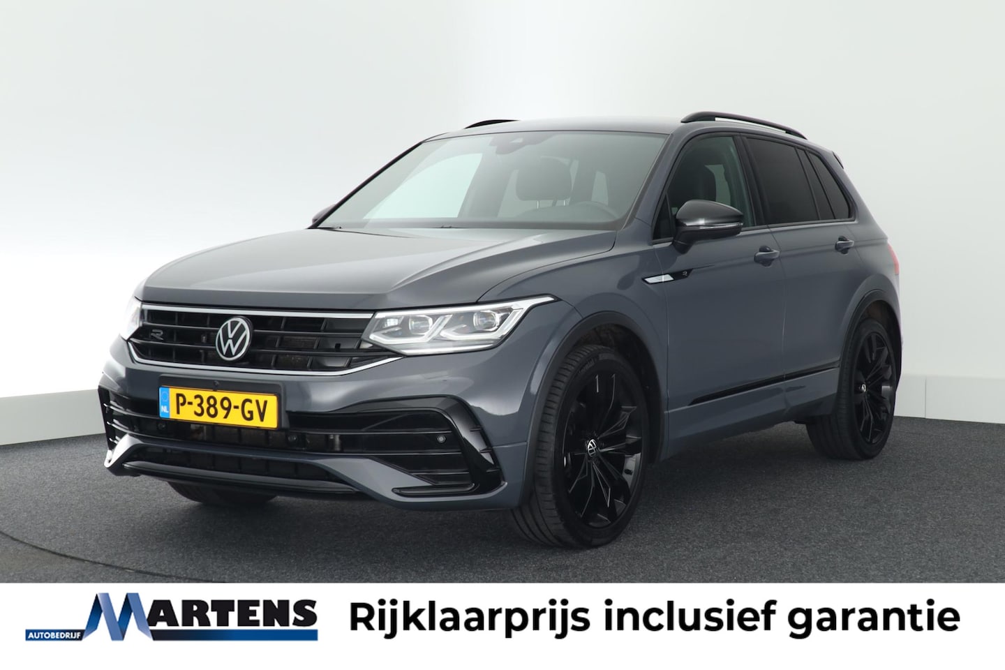 Volkswagen Tiguan - 1.5 TSI 150pk DSG R-Line Business+ Black Style 360Camera Virtual Cockpit Keyless Navigatie - AutoWereld.nl