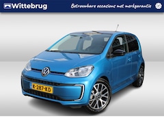 Volkswagen e-Up! - e-up Style / Camera / LM 16 inch / Cruise control / Parkeersensoren A / Climate control