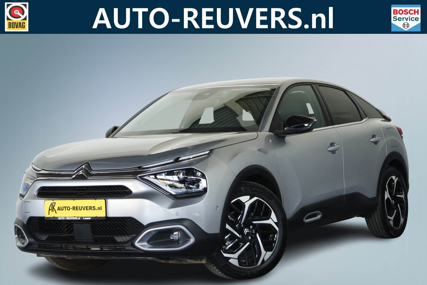 Citroën C4 - 1.2 Puretech Shine Navigatie / Leder / HUD / LED / Carplay / Adaptive Cruise - AutoWereld.nl