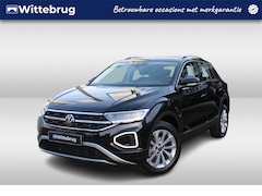 Volkswagen T-Roc - 1.0 TSI 110pk Style / Panorama dak / Navigatie / LM 17 inch / Park Assist / Full LED / Afn