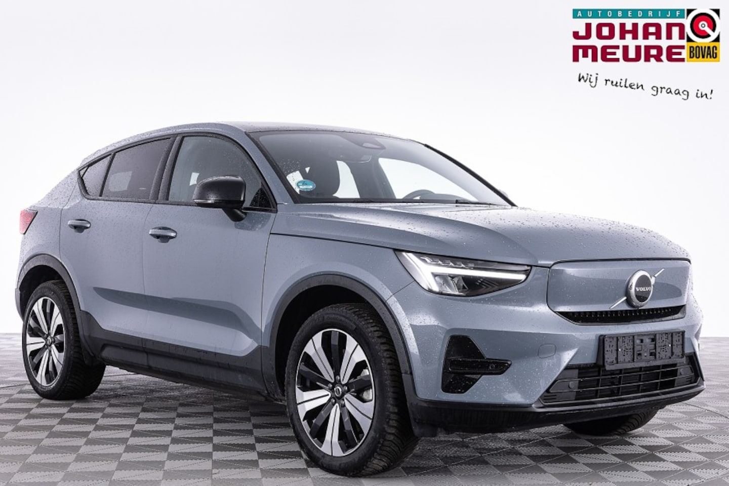 Volvo C40 - Recharge Twin Motor Plus 408PK AWD | PANORAMADAK | Trekhaak - AutoWereld.nl