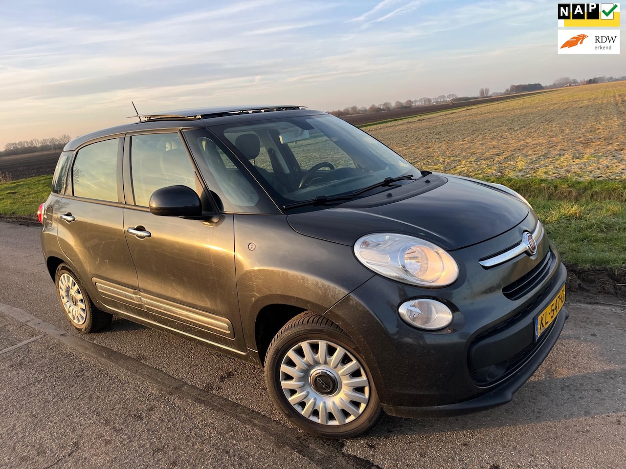 Fiat 500 L - 0.9 TwinAir PopStar / leder navi - AutoWereld.nl