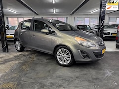 Opel Corsa - 1.4-16V Cosmo vol Automaat | Navi | camera