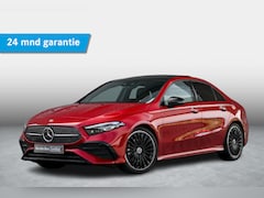 Mercedes-Benz A-klasse - Limousine 180 AMG | Rijassistentiepakket | Panoramadak | Stoelverwarming | Achteruitrijcam