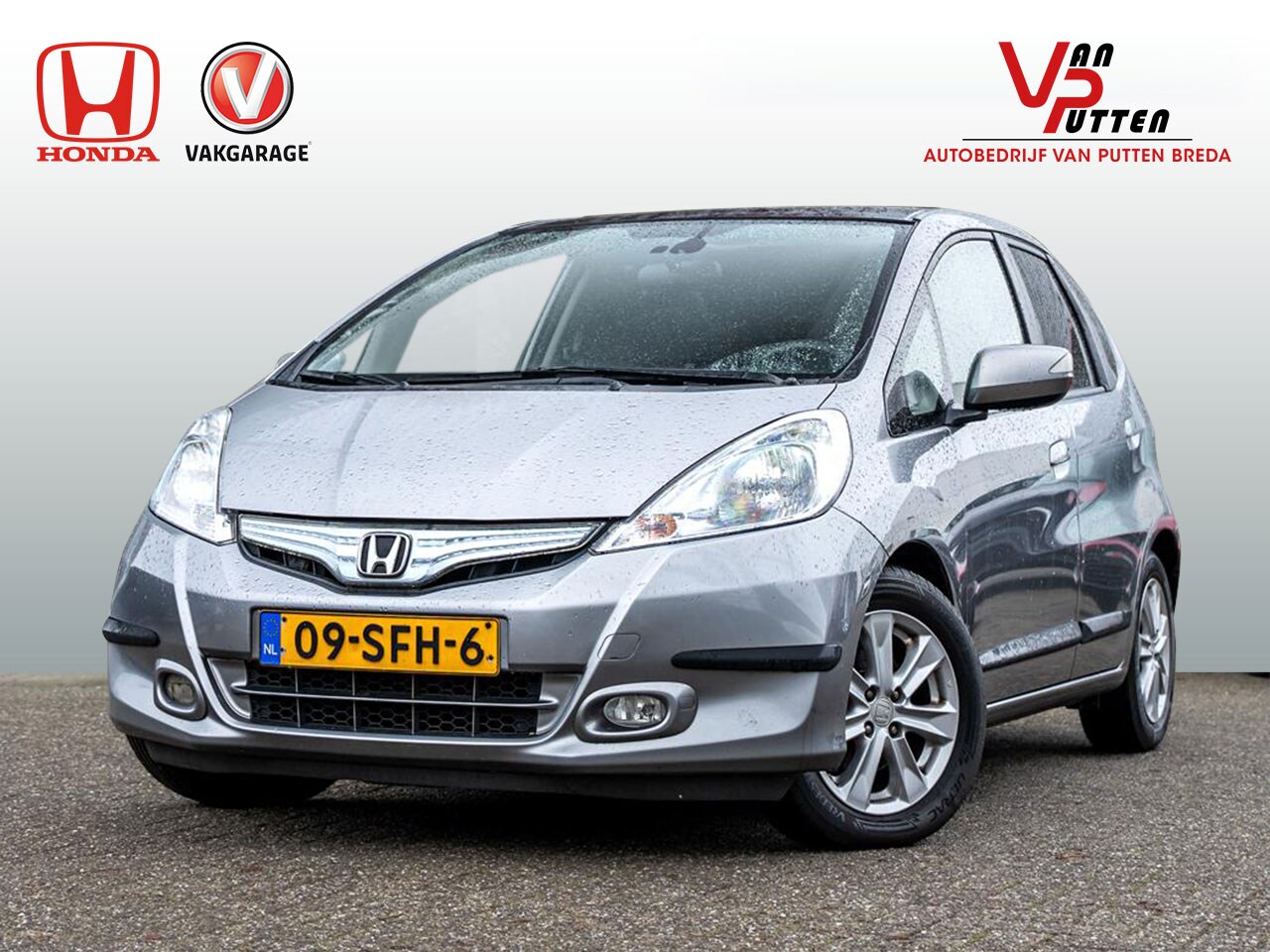 Honda Jazz - 1.4 Exclusive | Aut. | NL auto | Volledig Dealeronderhouden | Stoelverwarming | Cruise con - AutoWereld.nl