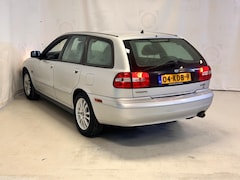 Volvo V40 - 1.8 Europa|AIRCO|CRUISE|ELEK RAMEN|RADIO|VELGEN|