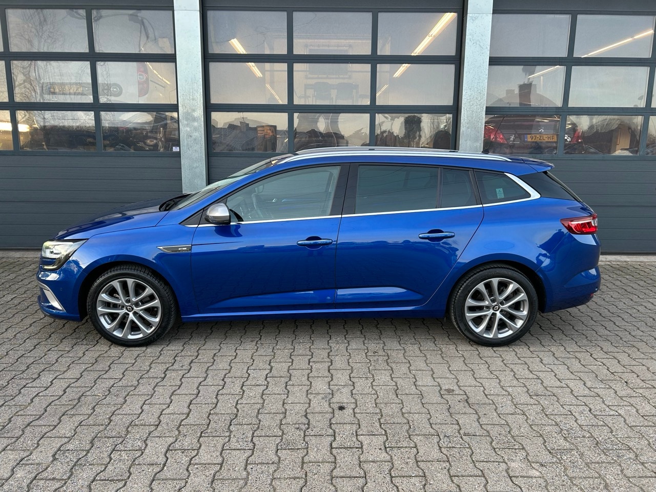Renault Mégane Estate - 1.3 TCe GT-Line 1.3 TCe 140pk GT-Line - AutoWereld.nl