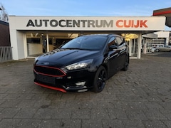 Ford Focus Wagon - 1.5 Titanium Edition ST Line