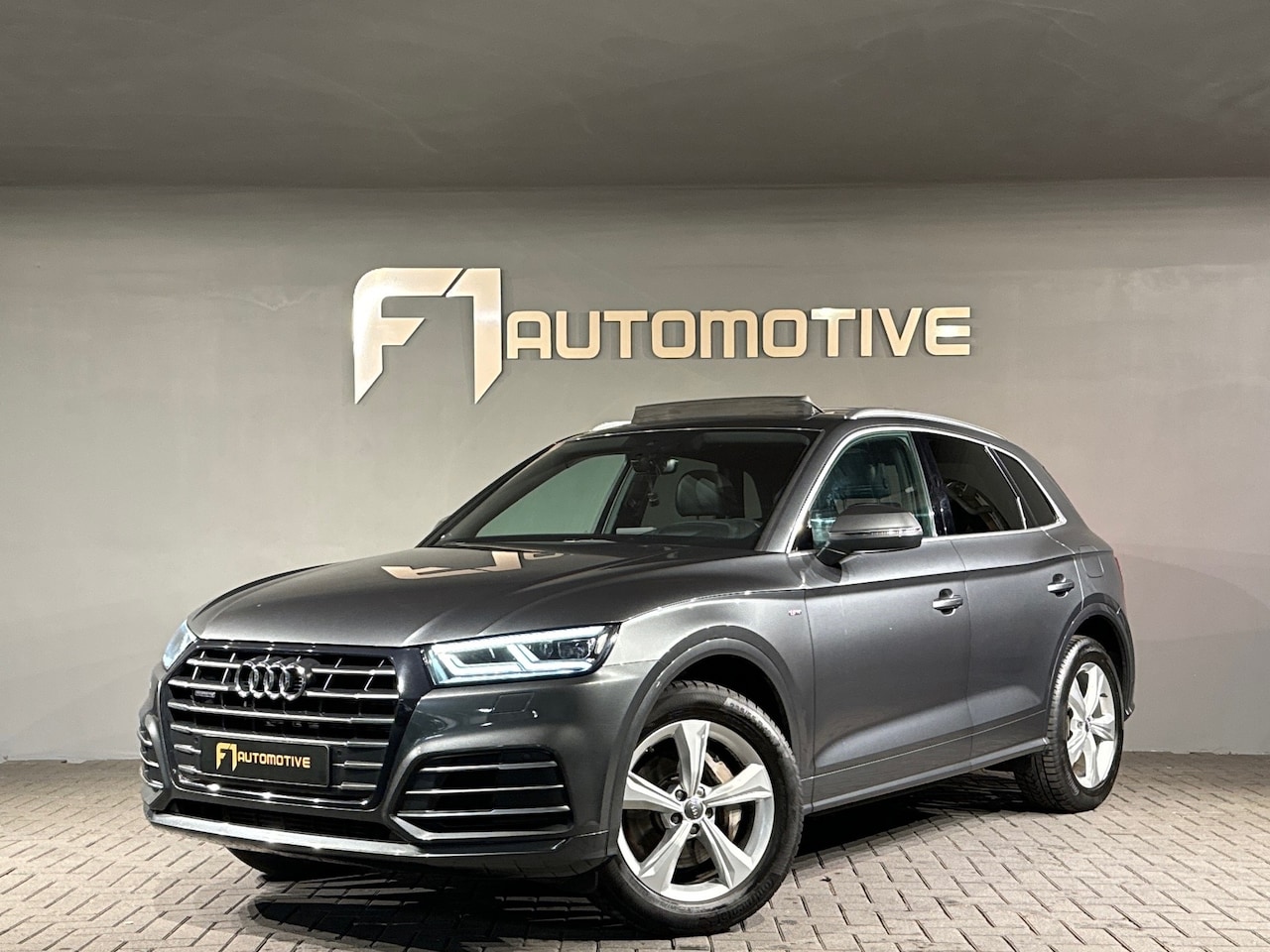 Audi Q5 - 55 TFSI e quattro Competition Pano|HuD|Massage|Keyless - AutoWereld.nl