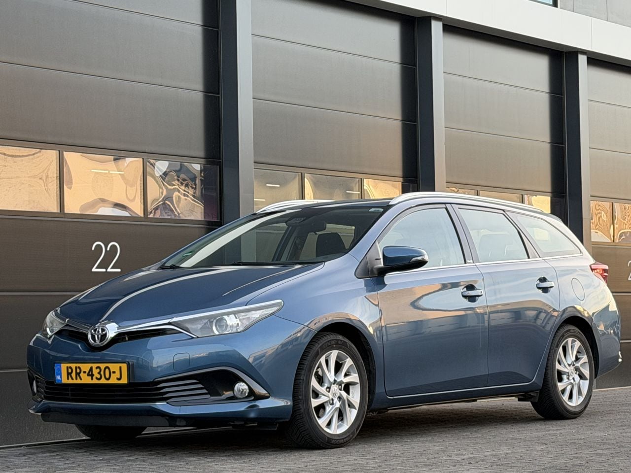 Toyota Auris Touring Sports - 1.6d Navi Camera Clima EURO-6 - AutoWereld.nl