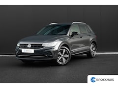 Volkswagen Tiguan - 1.4 TSI eHybrid 245pk Life | Trekhaak | Camera | Head-Up | Stoel & Stuurverwarming | 18"