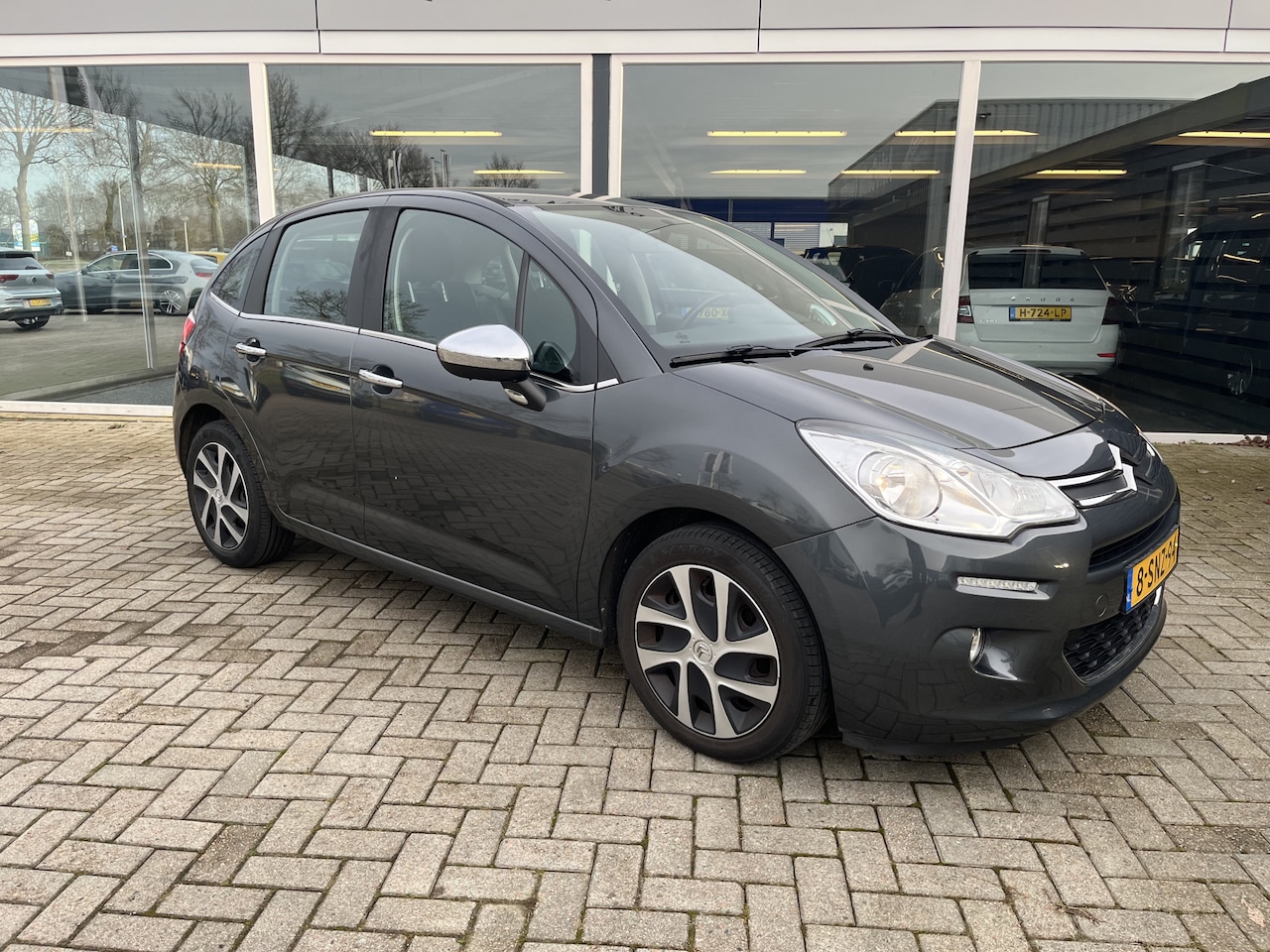 Citroën C3 - 1.2 VTi Collection Airco / Cruise / Trekhaak / nieuwstaat - AutoWereld.nl