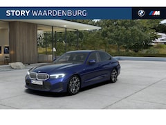 BMW 3-serie - 320i M Sport Automaat / Sportstoelen / Adaptieve LED / Achteruitrijcamera / M Sportonderst