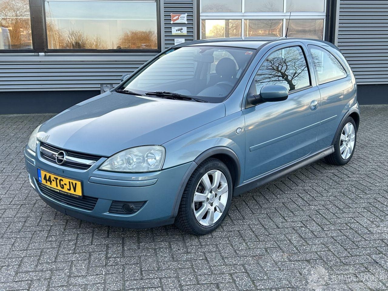 Opel Corsa - 1.2-16V Silverline 1.2 16V Silverline - AutoWereld.nl