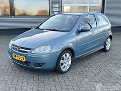 Opel Corsa - 1.2 16V Silverline