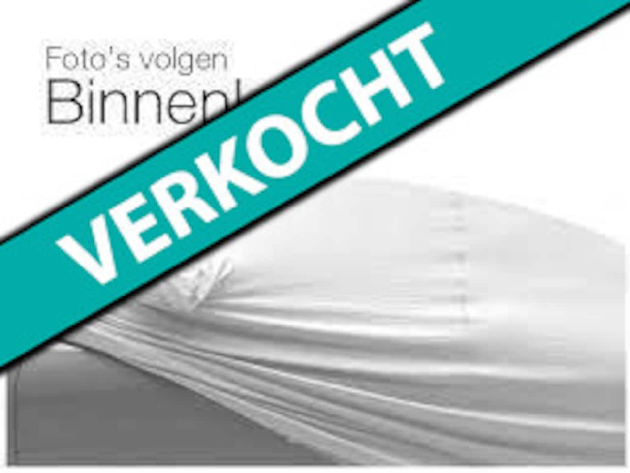 Ford Kuga - 2.5/225 pk PHEV ST-Line X AUTOMAAT ELEK TH FULL OPTIONS - AutoWereld.nl