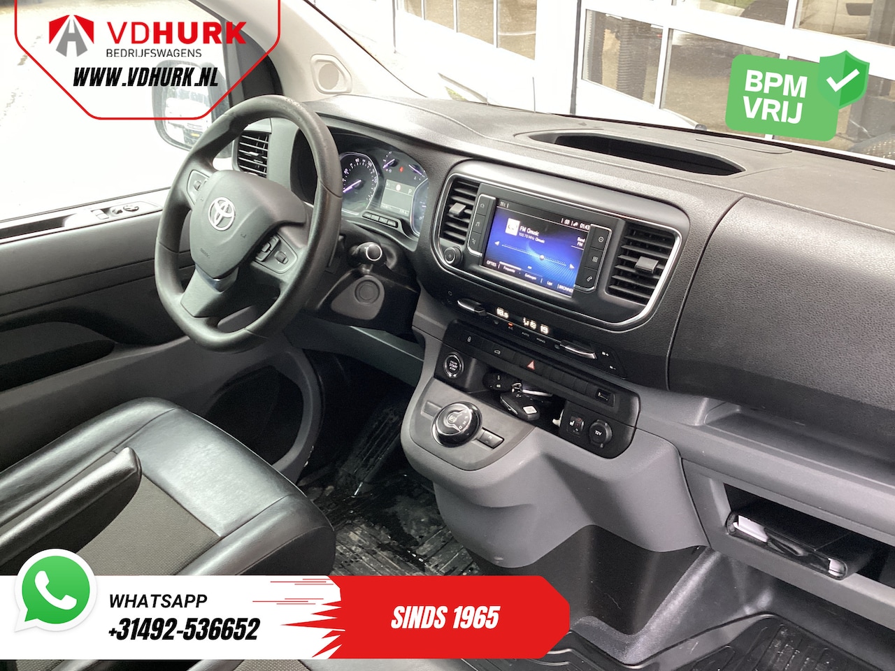 Toyota ProAce Worker - 2.0 Aut. L2 Adapt.Cruise/ Headup/ Standkachel/ Stoelverw/ Keyless/ Carplay/ Navi/ Camera/ - AutoWereld.nl