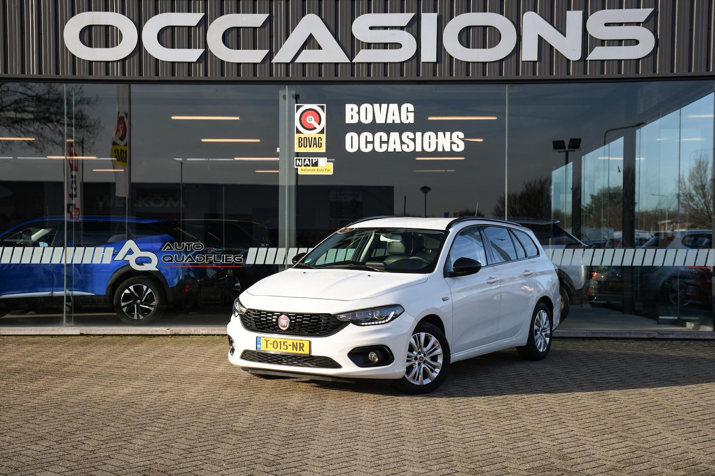 Fiat Tipo Stationwagon - 1.4 T-Jet 16v Business Lusso APPLE CARPLAY/ LEDER - AutoWereld.nl