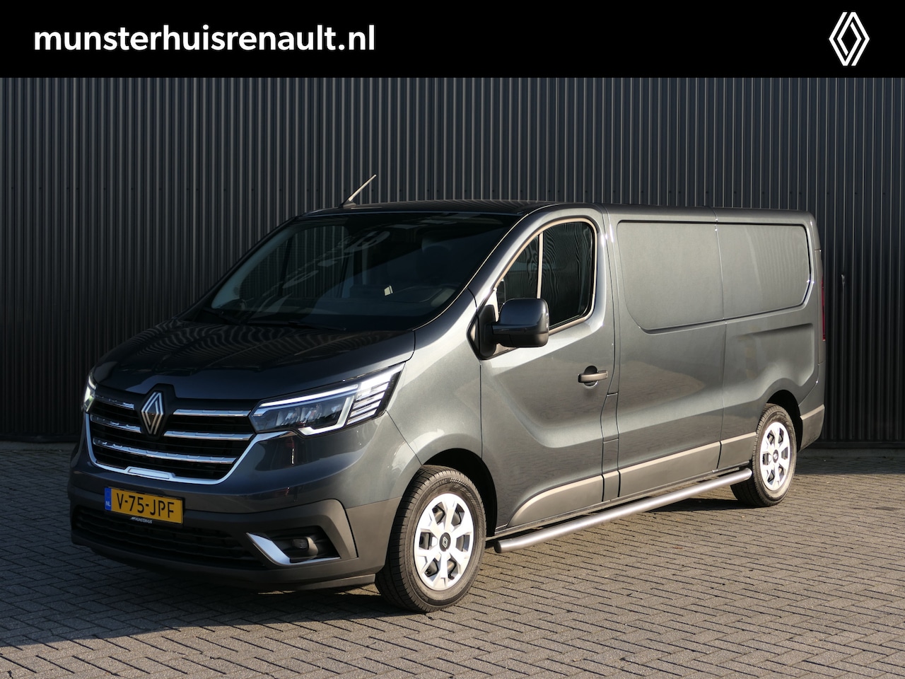 Renault Trafic - 2.0 Blue dCi 150 EDC T30 L2H1 Advance - AUTOMAAT! - Trekhaak - Lat om lat betimmering - Na - AutoWereld.nl