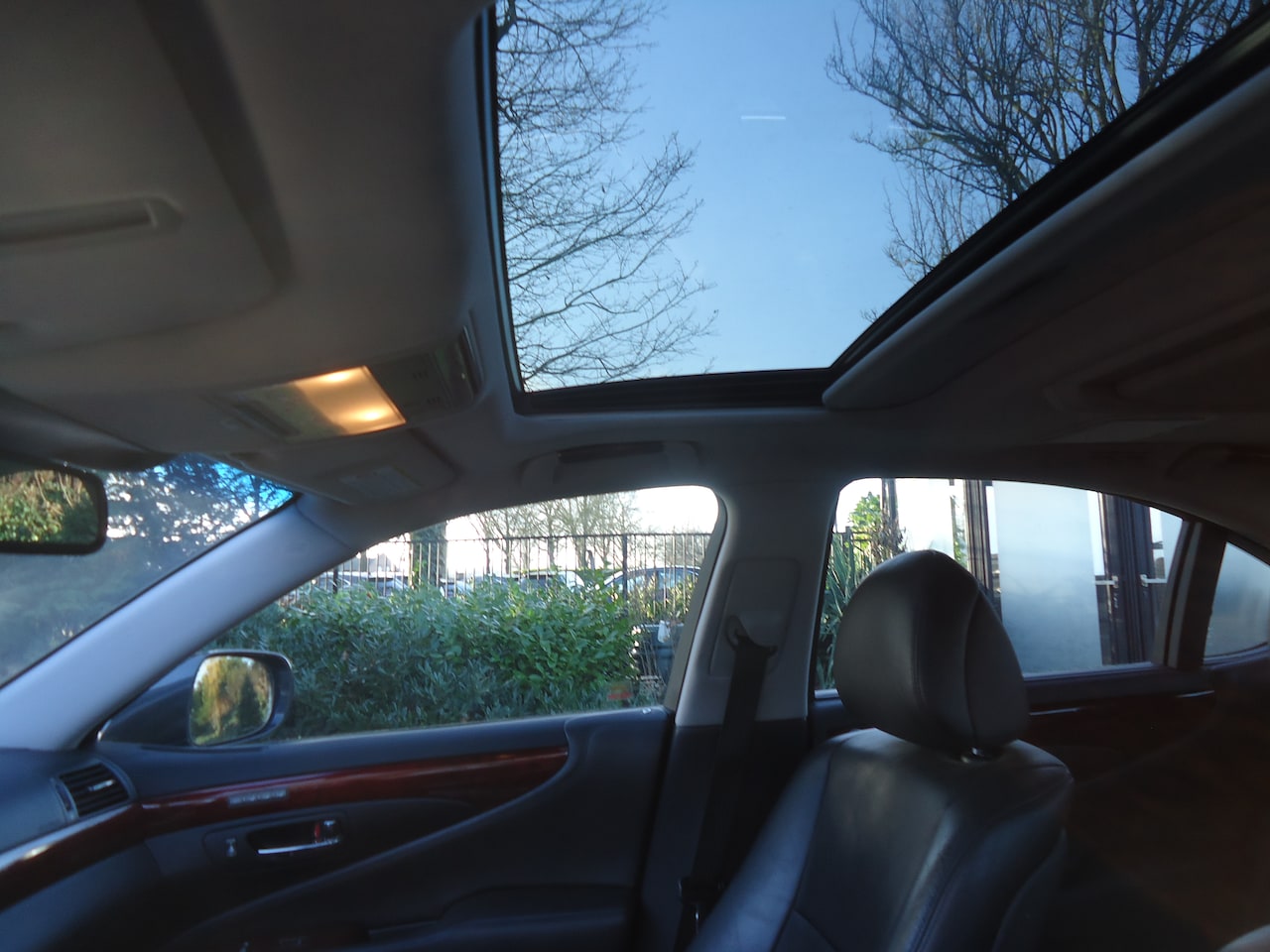 Lexus LS - 600h President volledig dealer onderhouden