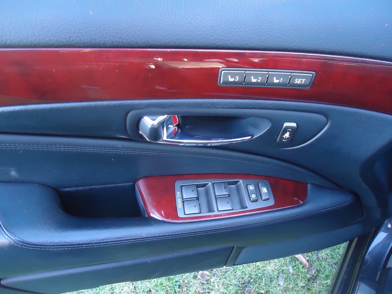 Lexus LS - 600h President volledig dealer onderhouden