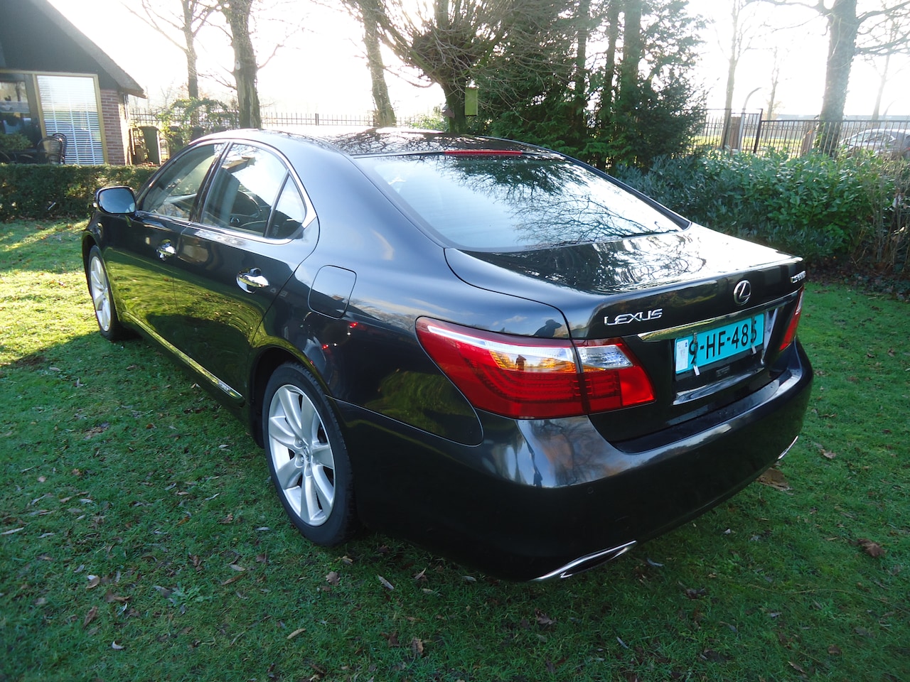 Lexus LS - 600h President volledig dealer onderhouden