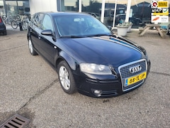 Audi A3 Sportback - 1.6 FSI Attraction