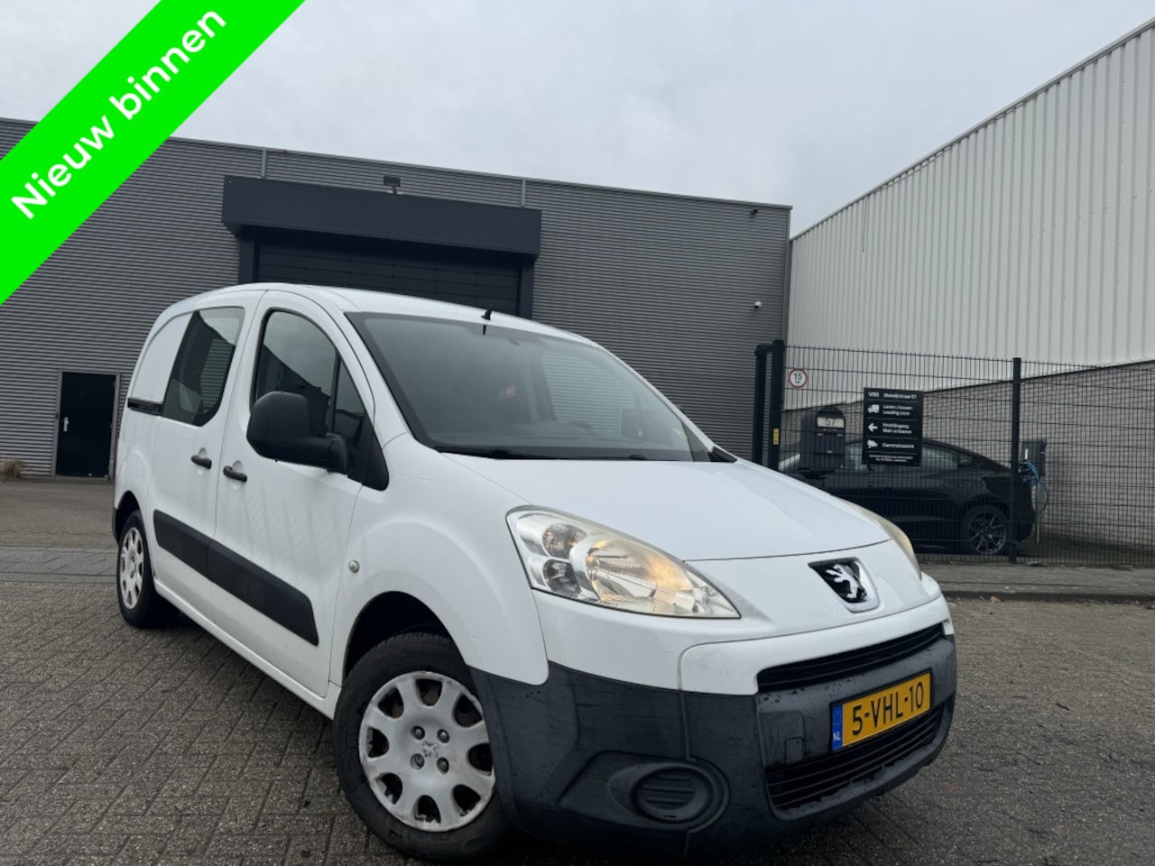 Peugeot Partner - 120 1.6 HDI Cruise|Clima L1 XT 2010 - AutoWereld.nl