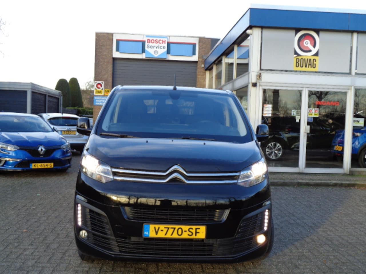 Citroën Jumpy - GBDC XL 2.0 BlueHDi 180PK S&S EAT6 6-zits verhoogd laadvermogen Business - AutoWereld.nl