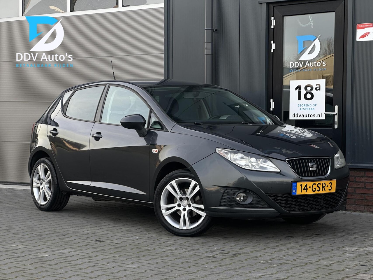 SEAT Ibiza - 1.4/86pk Stylance|2008|Cruise|Navi|Nieuwe APK|Isofix|16" LMV|Android scherm - AutoWereld.nl