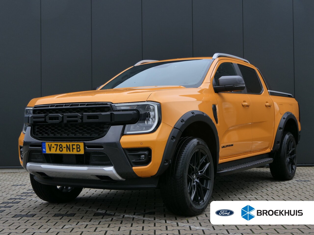 Ford Ranger - 2.3 Wildtrak Double Cab PHEV | Custom RVS uitlaat | 20’’ | Wielkastverbreders | Camera | A - AutoWereld.nl