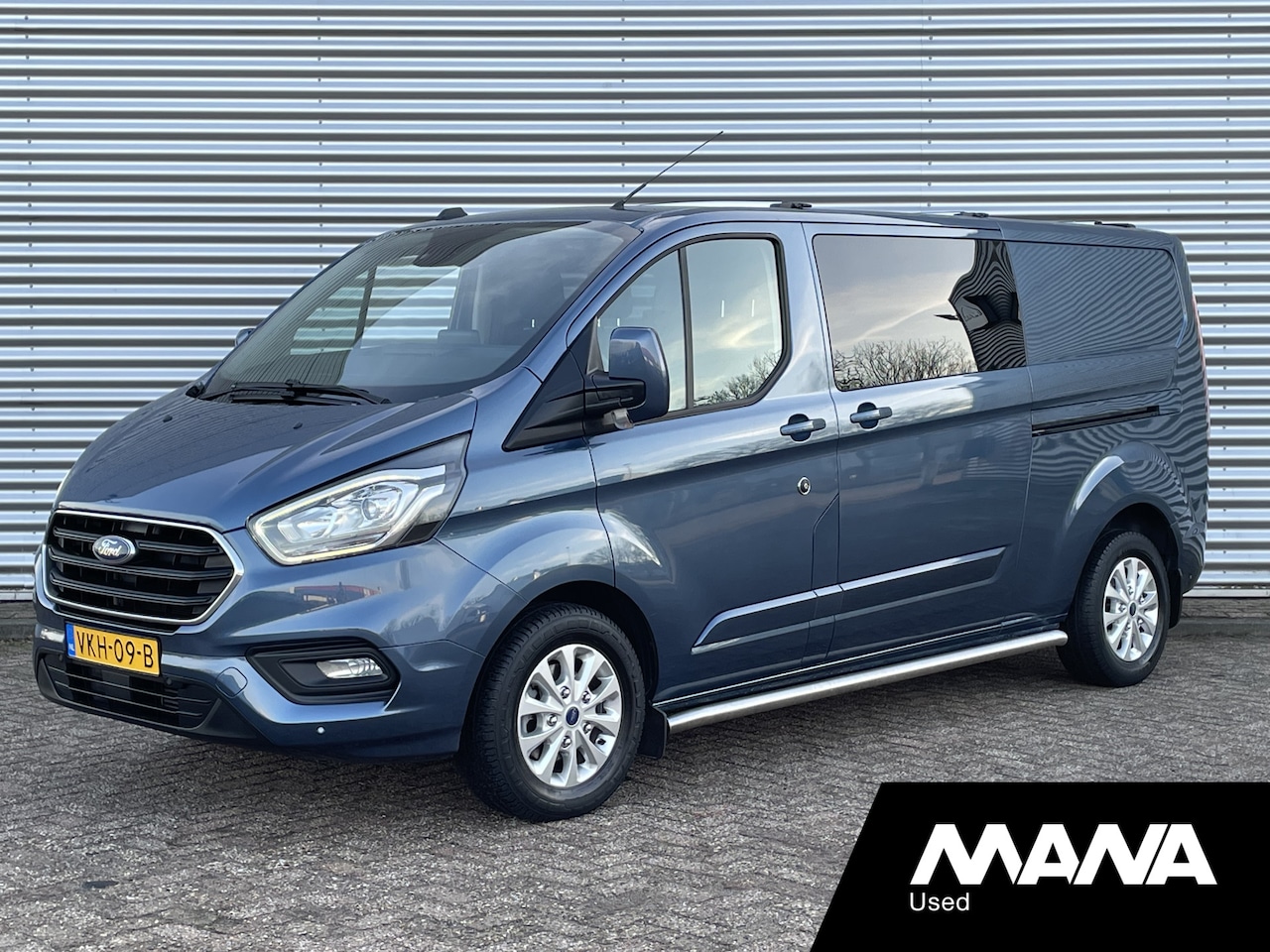 Ford Transit Custom - 320 2.0TDCI 170PK L2H1 Limited DC Automaat Cruise control Camera Navi - AutoWereld.nl