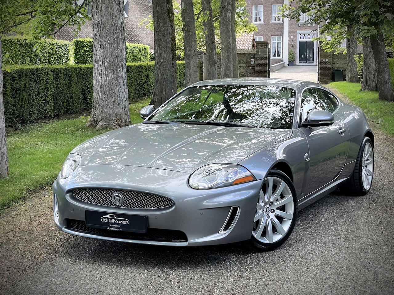 Jaguar XK - 5.0 V8 Coupé Portfolio / YOUNGTIMER / 71.000KM / - AutoWereld.nl