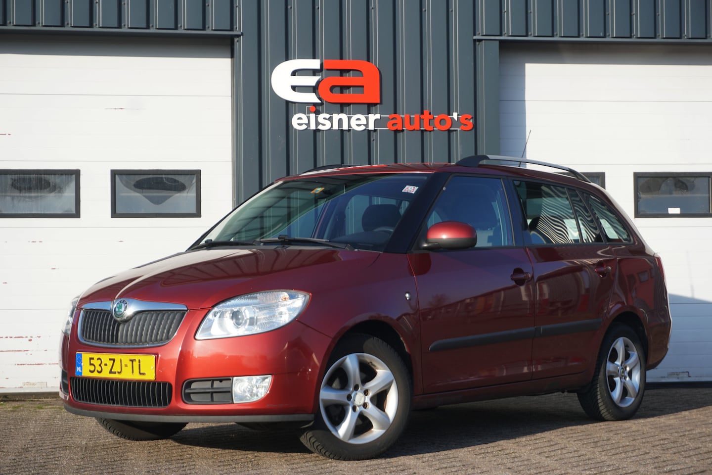 Skoda Fabia Combi - 1.4-16V Sport | AIRCO | CRUISE | PDC | - AutoWereld.nl
