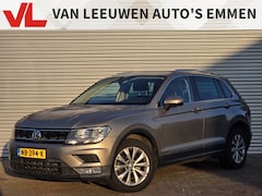 Volkswagen Tiguan - 2.0 TDI Connected Series | Nieuw Binnen | Automaat | Stoelverwarming | Pano | Adaptive Cru