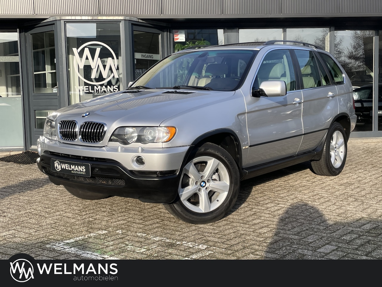BMW X5 - 4.4i Executive Blijvend Youngtimer l Schuifdak l Ex Diplomaat - AutoWereld.nl