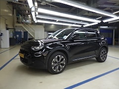 Fiat 600 - 1.2 Hybrid La Prima 110pk 8 Jaar Garantie | Vol-Leder | Massage | Adaptive Cruise | Elektr