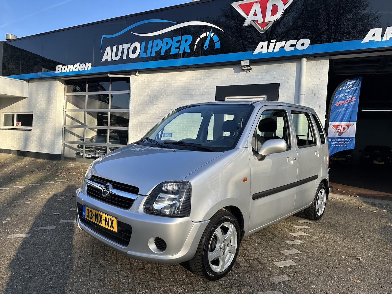 Opel Agila - 1.2-16V Maxx /Nieuwe apk bij aflevering/Lm velgen/All season banden/Trekhaak - AutoWereld.nl